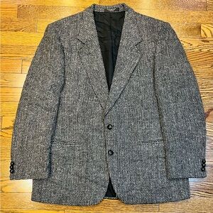 Harris Tweed Orb Blazer — 42 Short — Handwoven Scottish Wool